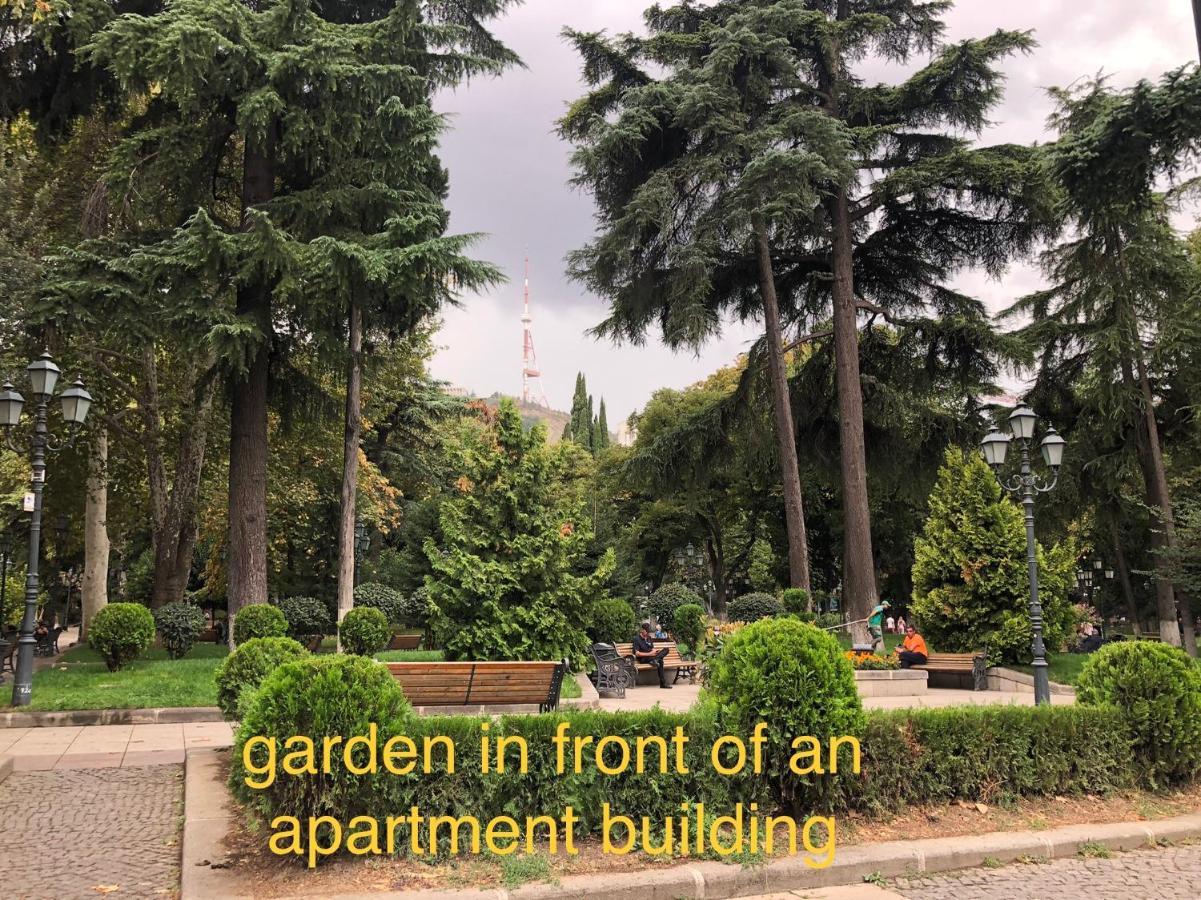 Apartamento Atoneli Tiflis Exterior foto
